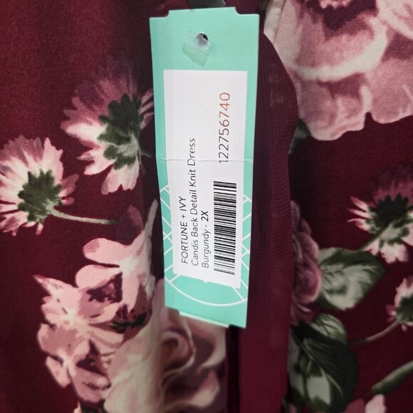 Stitch Fix Maroon Floral V-Neck Dress 2X NWT | Buttery Soft + Flowy Fit - Picture 11 of 15